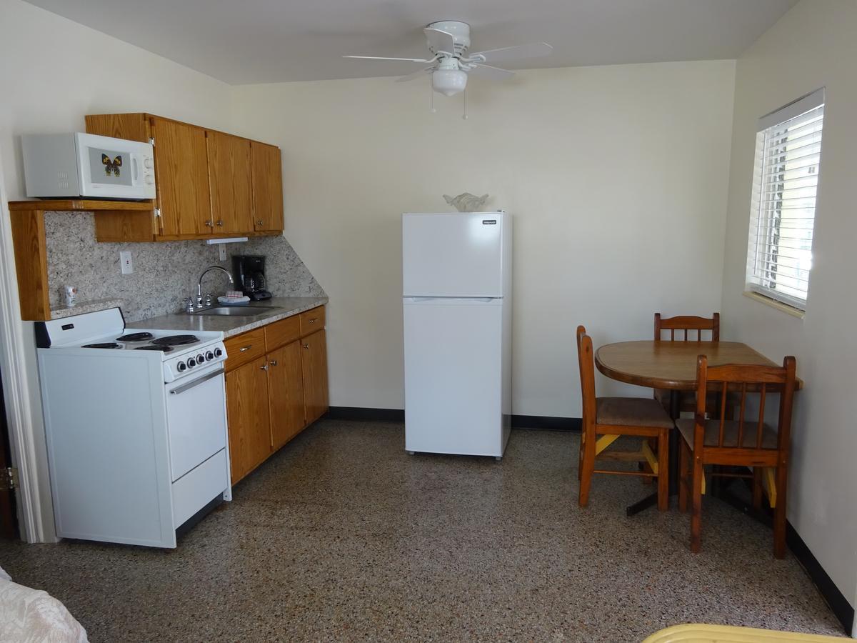 Motel Ebb Tide à St. Pete Beach Extérieur photo